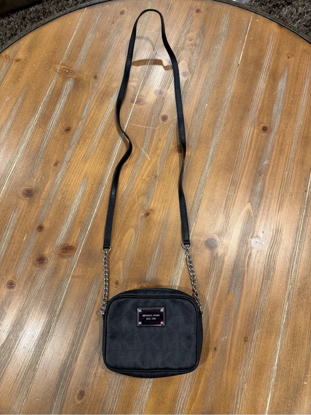 Michael Kors Mini Jet Set Logo Monogram Crossbody Bag Chain Strap Black Silver - Picture 2 of 9